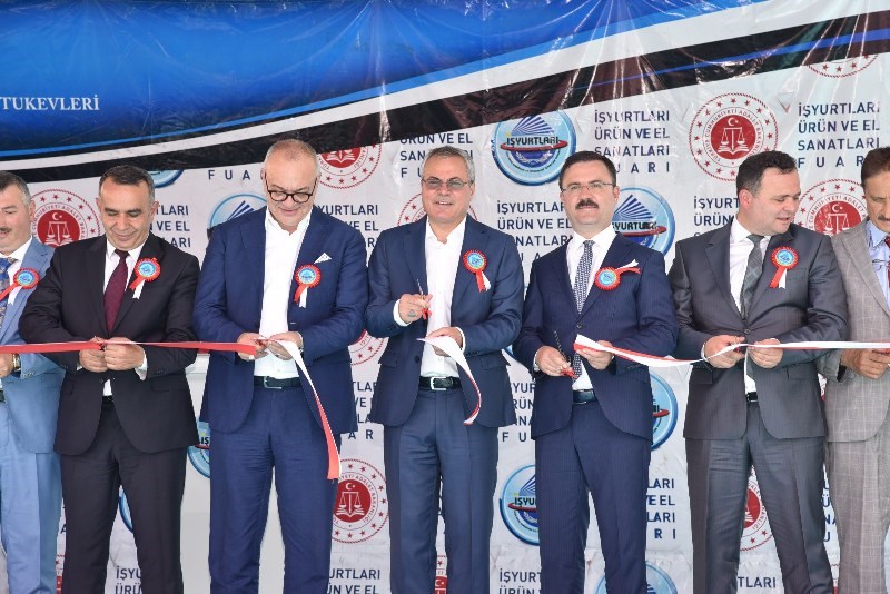 manisa valiligi