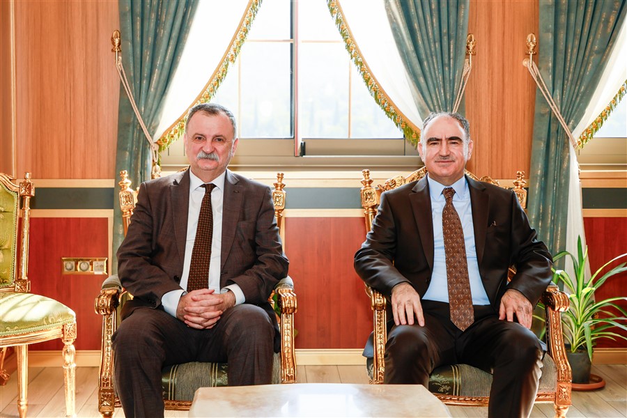 Valimiz Vahdettin Özkan, Yunusemre Belediye Başkanı Semih Balaban'ı Ziyaret Etti